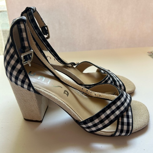 Unisa Houndstooth checkered pattern plaid print heels size 7M gently used - Picture 6 of 7